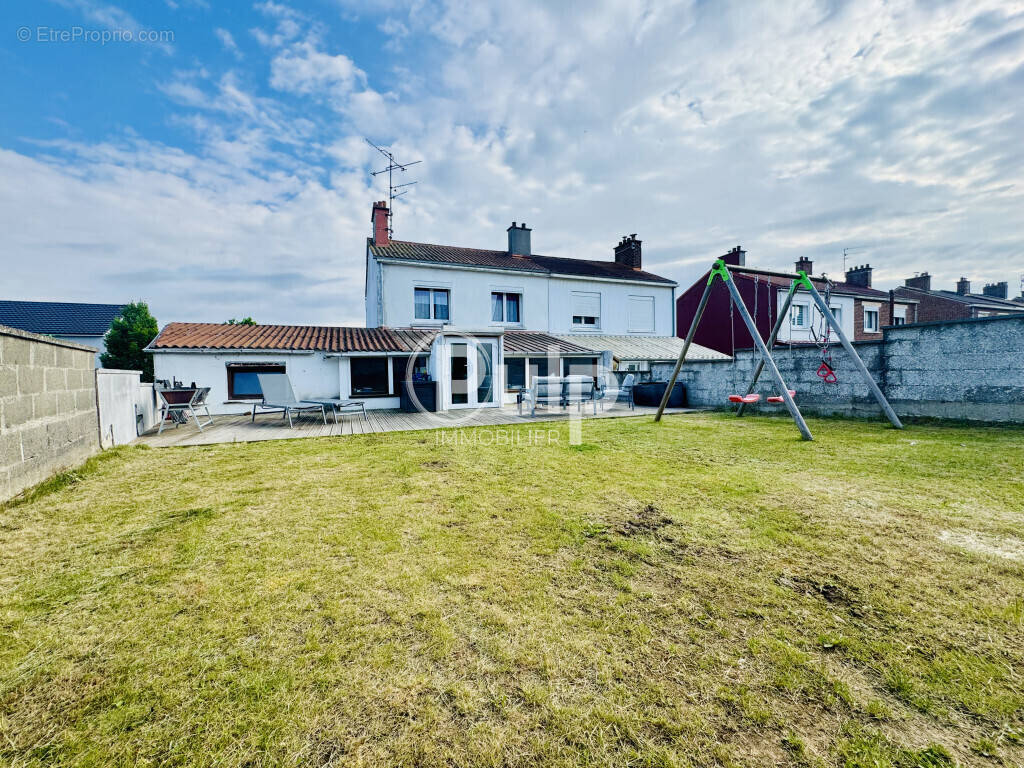 Maison à SAINT-LAURENT-BLANGY