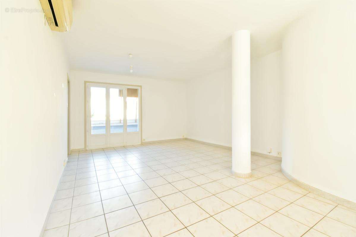 Appartement à BOURG-LES-VALENCE