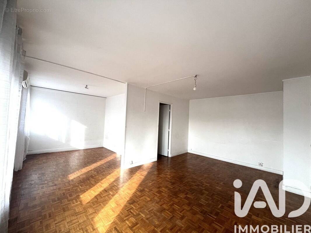 Photo 1 - Appartement à EPINAY-SUR-SEINE