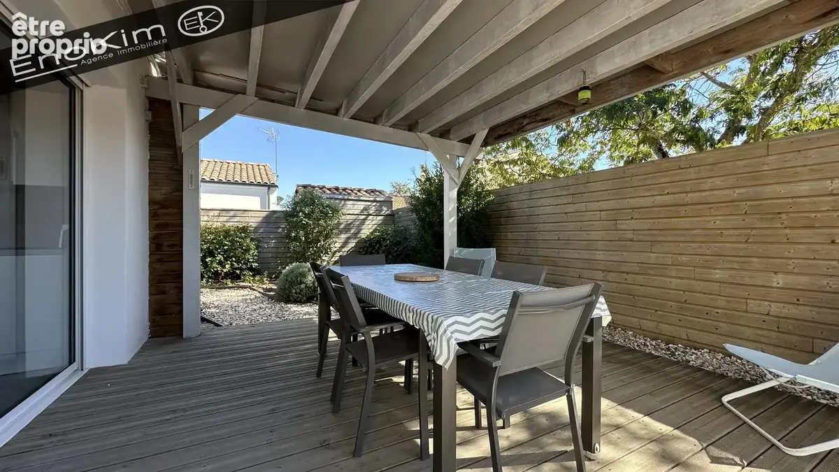 Maison de plain-pied récente   3 chambres   Terrain clos avec pergola - photo 2