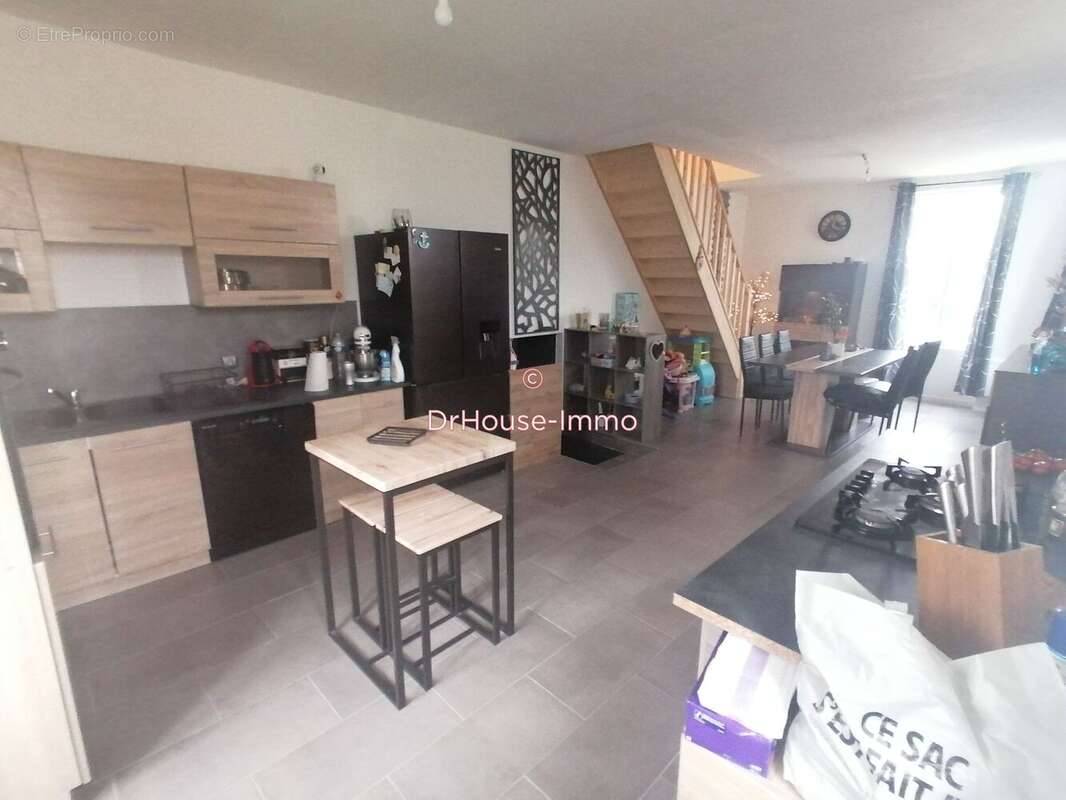 Maison à PORT-DE-PILES