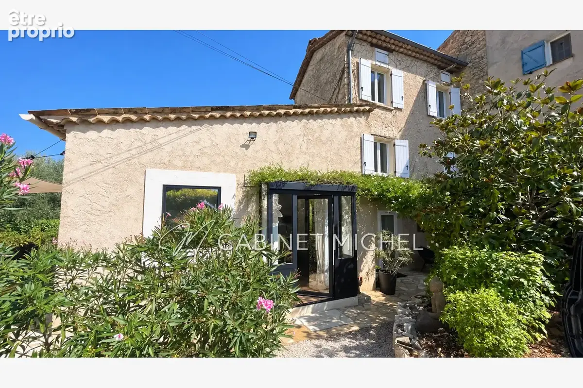 Maison à LE ROURET