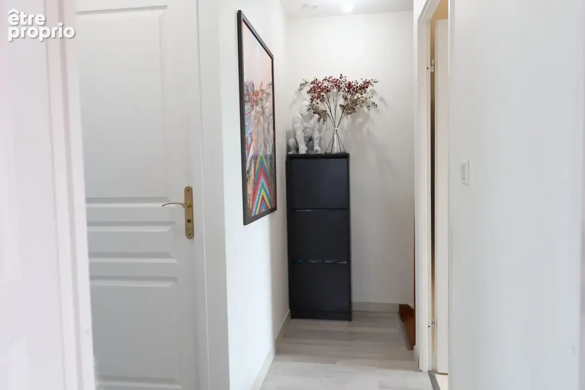 Maison 93 m² à Checy  - photo 9