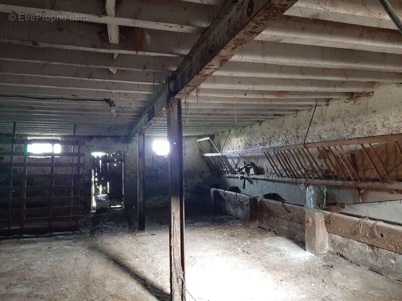 Maison à LES GUERREAUX