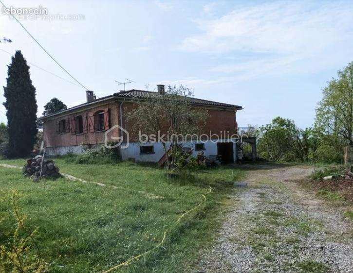 Maison à SAINT-RUSTICE