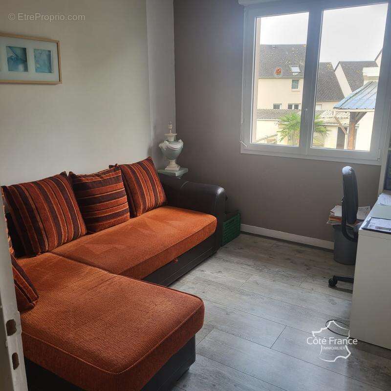 Maison à SAINT-JEAN-DE-DAYE