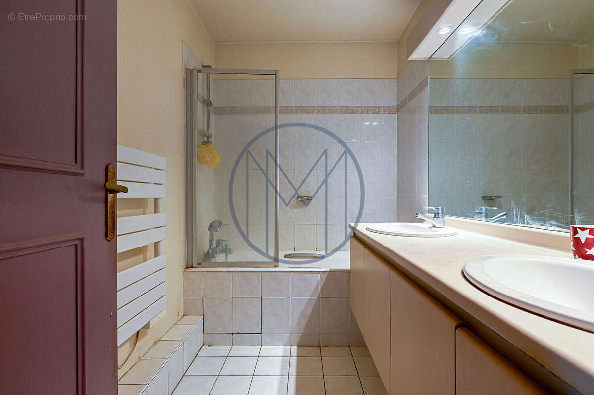 Appartement à VERSAILLES