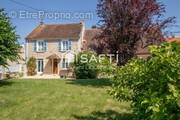 Photo 1 - Maison à BERNAY-VILBERT