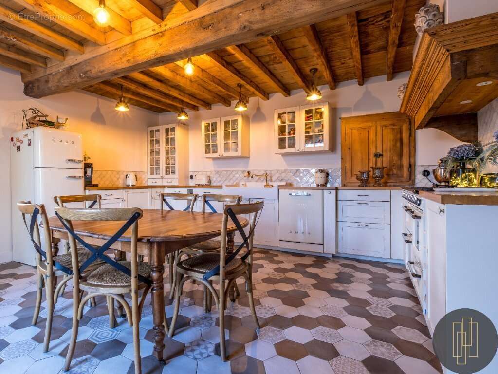 Maison à LE PERREON
