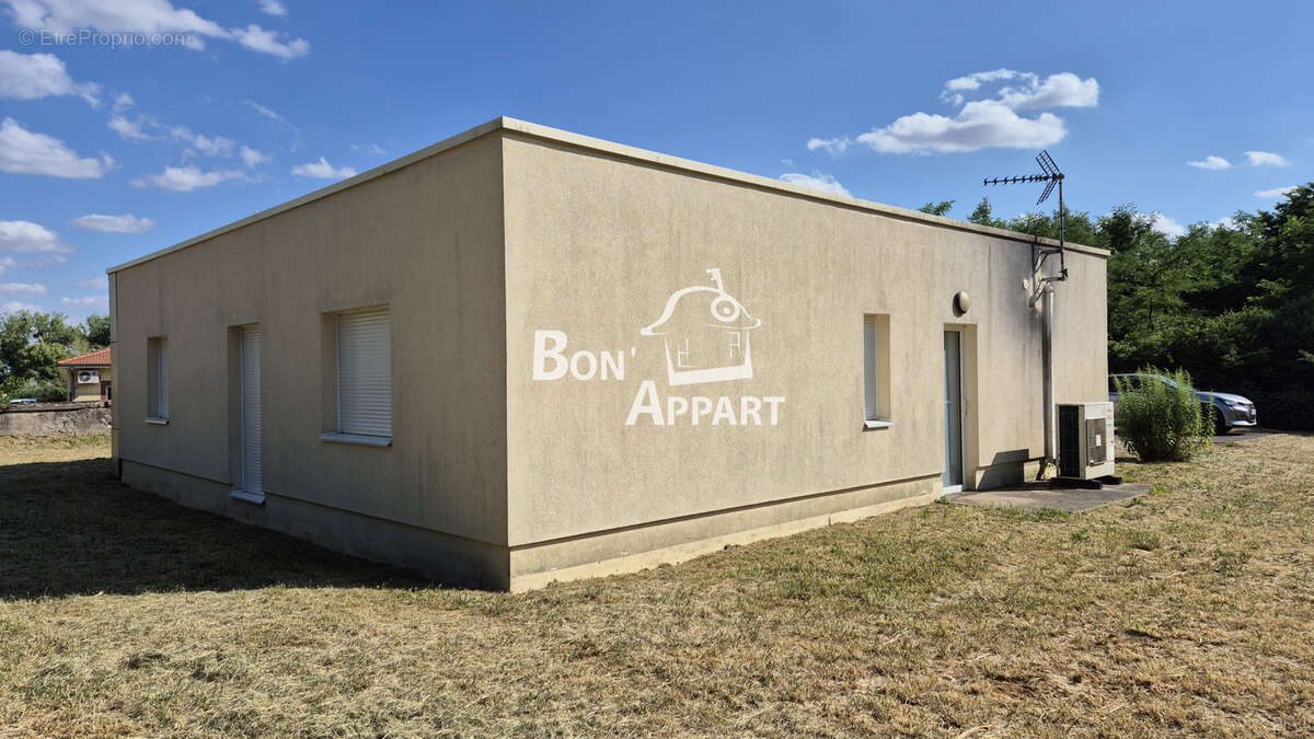 local Professionnel 105 m2 Tucquenieux - photo 2