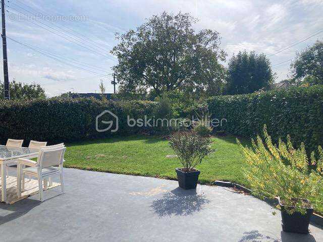 Maison à LE BOURGNEUF-LA-FORET