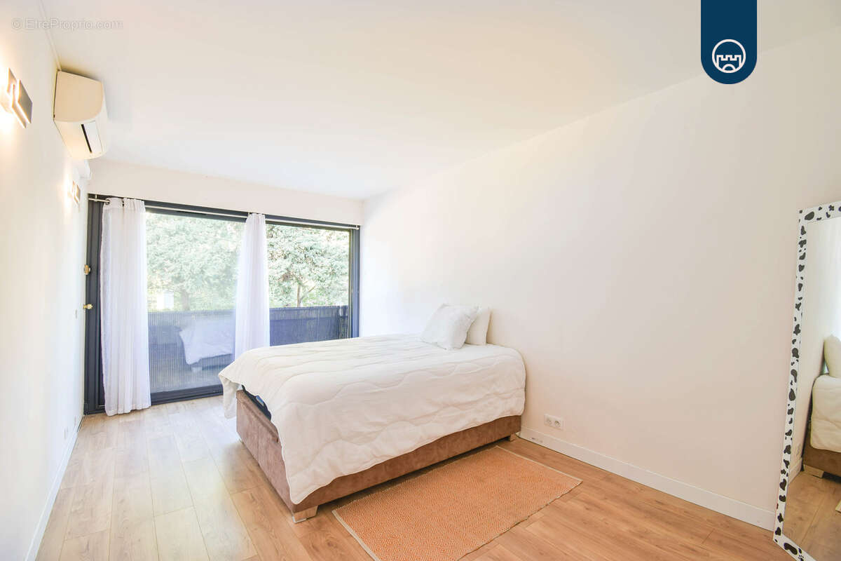 Appartement à LE CANNET