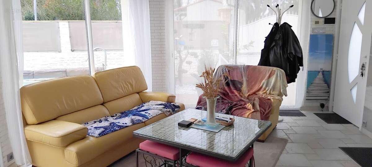 Maison à SAINT-SULPICE-DE-ROYAN