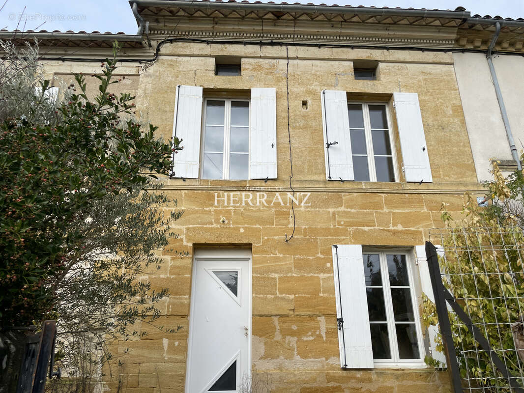 Maison à SAINTE-COLOMBE