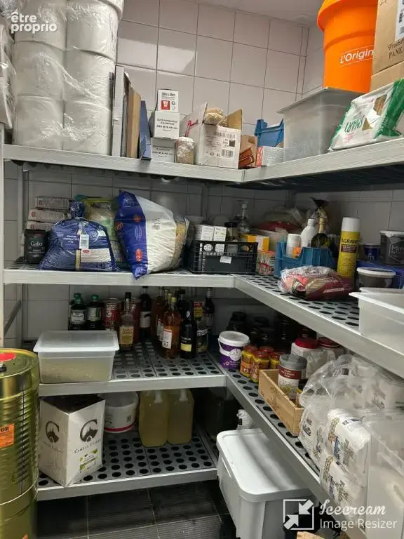 Antibes : Brasserie, situation centrale, emplacement de choix, terrasse exposée sud, parking. - photo 12