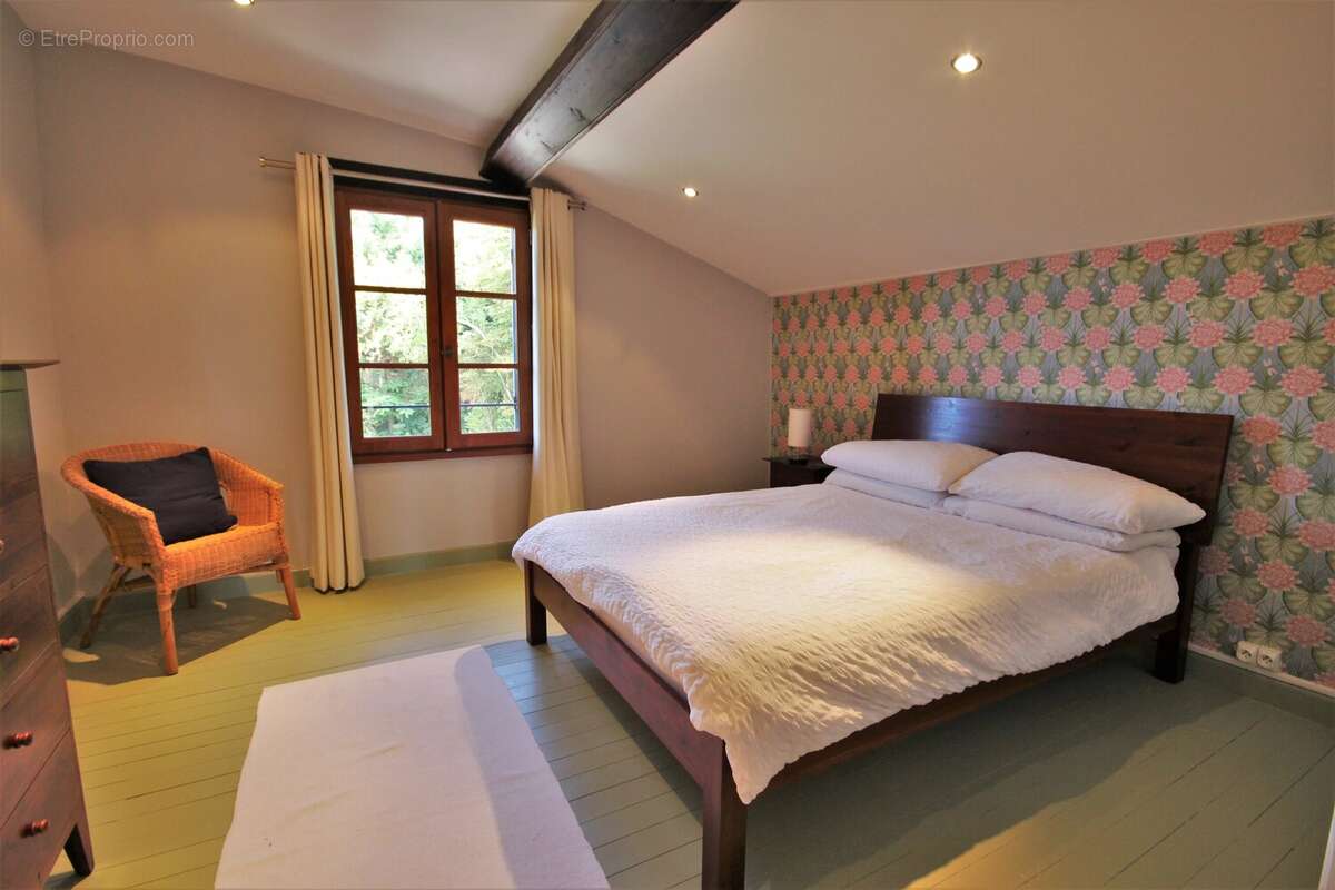 Propriété en pierres, 6 Chambres et piscine - photo 11