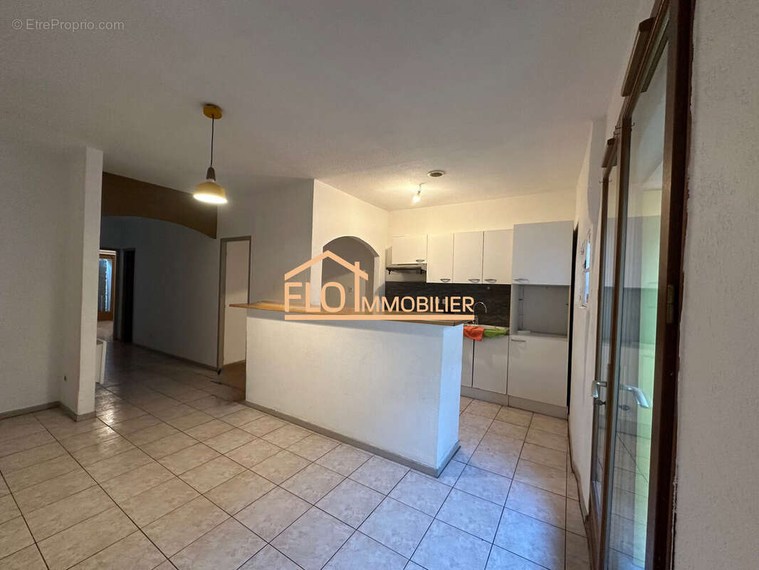 Appartement à FLORENSAC