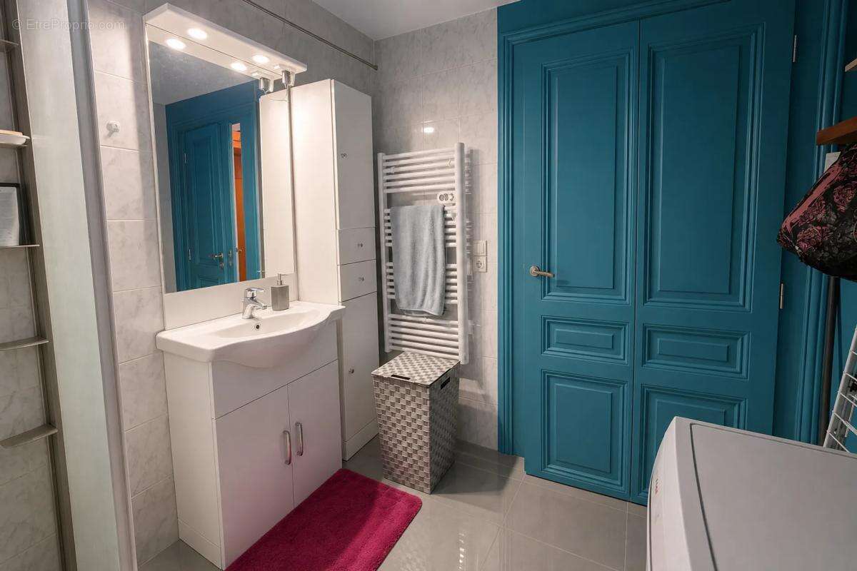 T2 34 m² loué à Aix-les-Bains, vue Château - photo 13