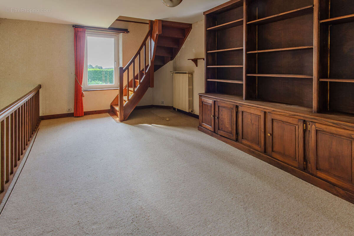 Maison à SAINT-SAUVEUR-LA-POMMERAYE