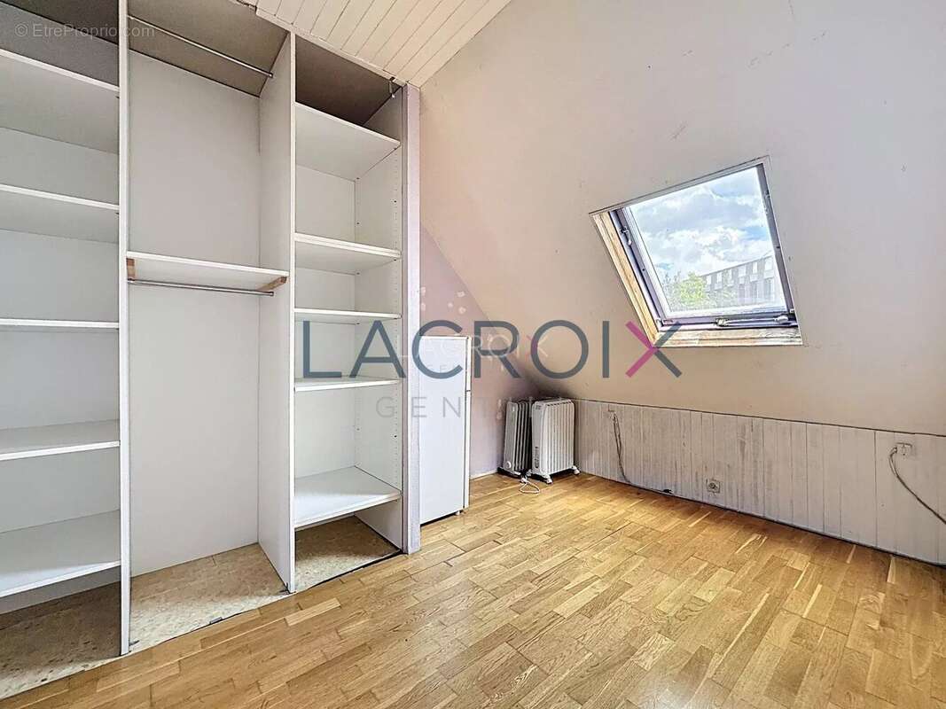 Maison 5 chambres à rénover à 15 min du métro  14 - photo 17