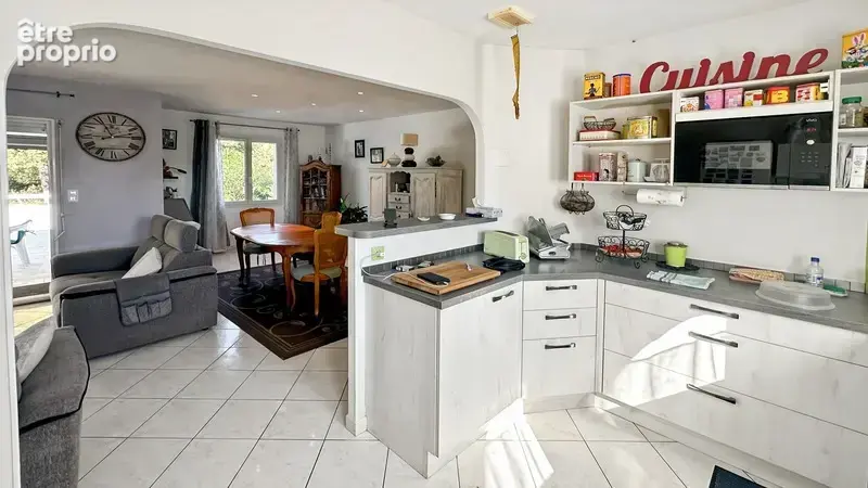 Maison de plain-pied à vendre 4 pièces BERGERAC (24) - terrain 2184 m2 - piscine - photo 9
