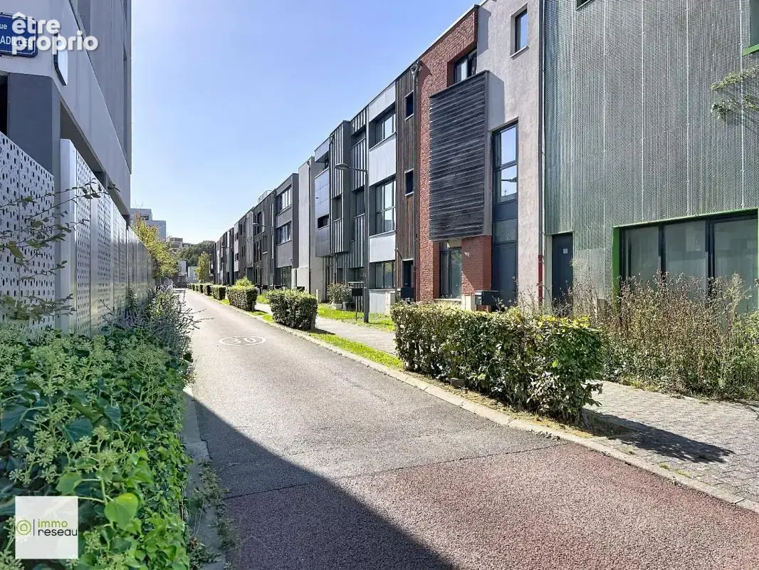 Photo Maison à Les Rues-Des-Vignes au prix de 421 000€