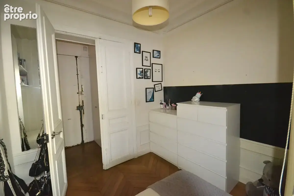 Appartement Paris 3 pièce(s) 56.50 m2 - photo 12
