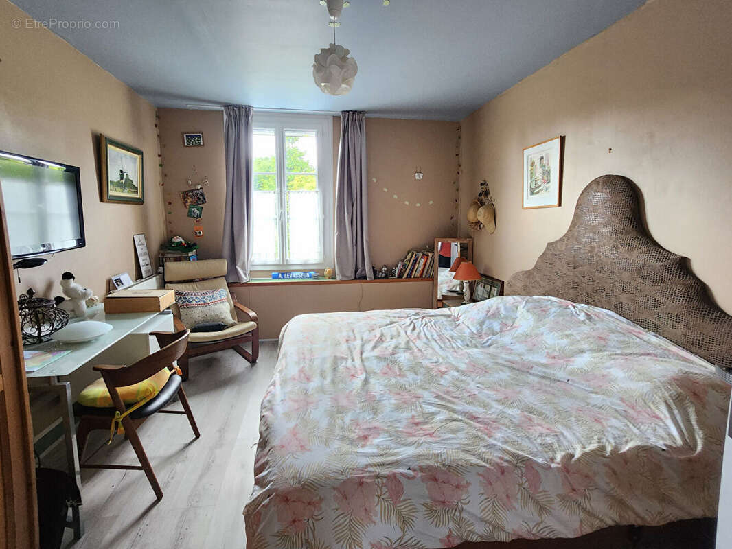 Maison à GRANDVILLIERS