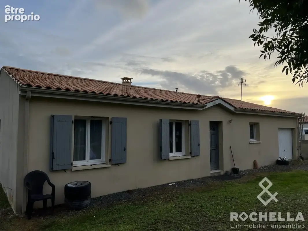 Maison 4 pièces 92 m² à vendre à Asnieres-La-Giraud (17400) - photo 2