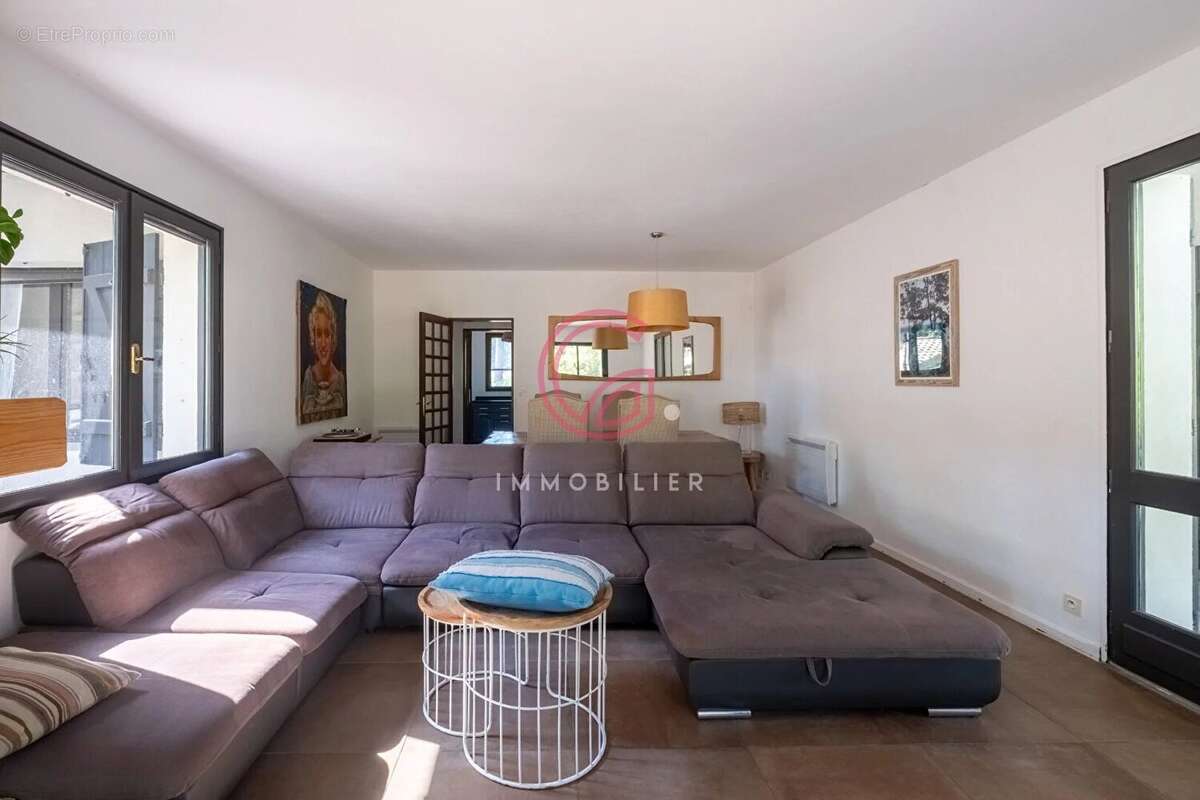Maison 7 pièces avec piscine à vendre à Biscarrosse Lac - photo 5