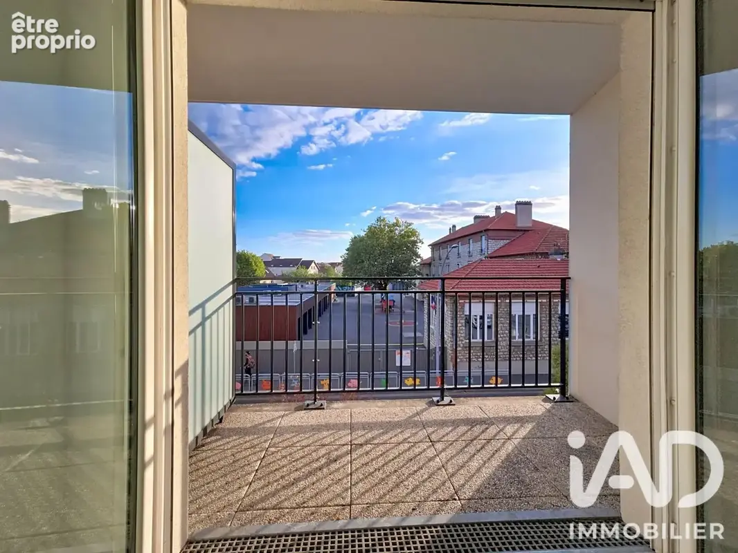 Photo 1 - Appartement à QUINCY-SOUS-SENART