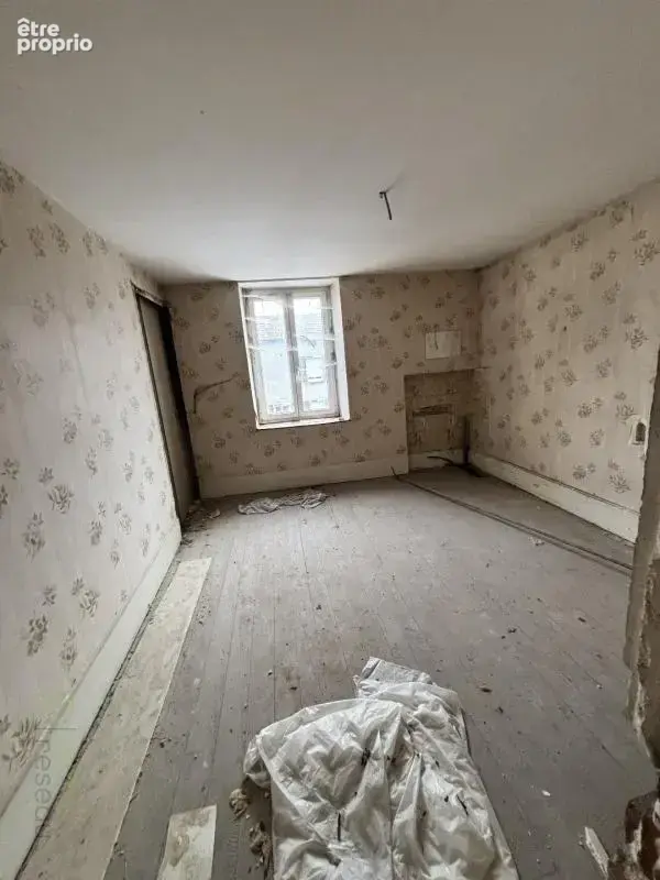 Appartement 310 m² à Luxeuil-Les-Bains  - photo 11