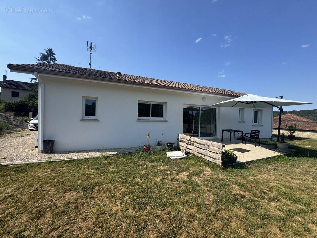 Maison à HAGETMAU