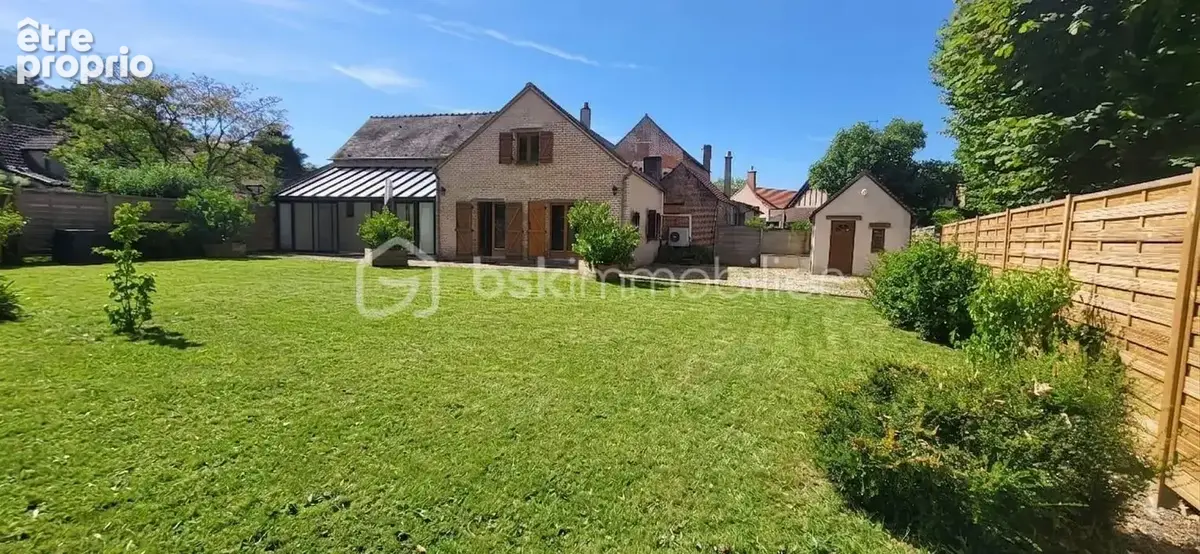 Maison à LA FERTE-SAINT-AUBIN