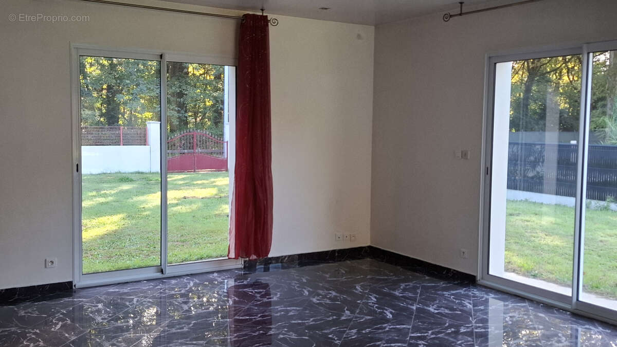 Maison à LA CHEVROLIERE