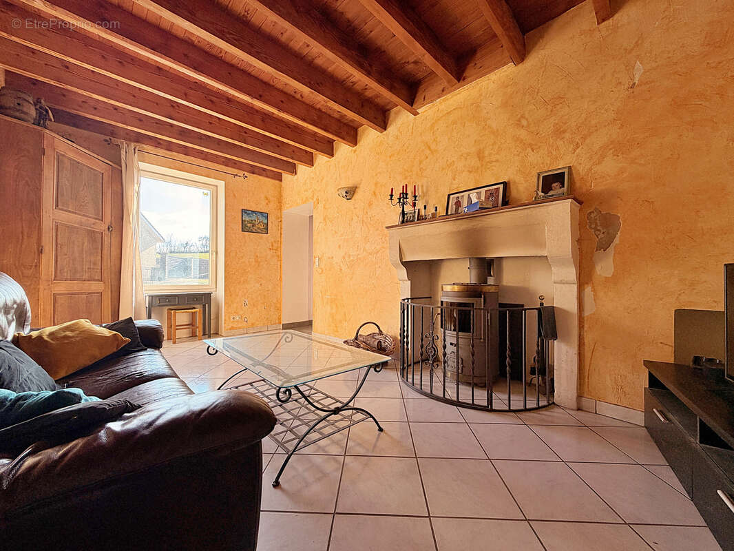 Maison à SAINT-AGNIN-SUR-BION