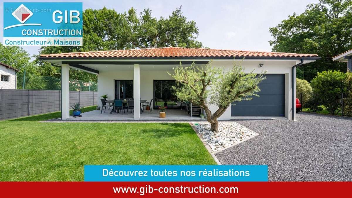 Terrain à GRADIGNAN