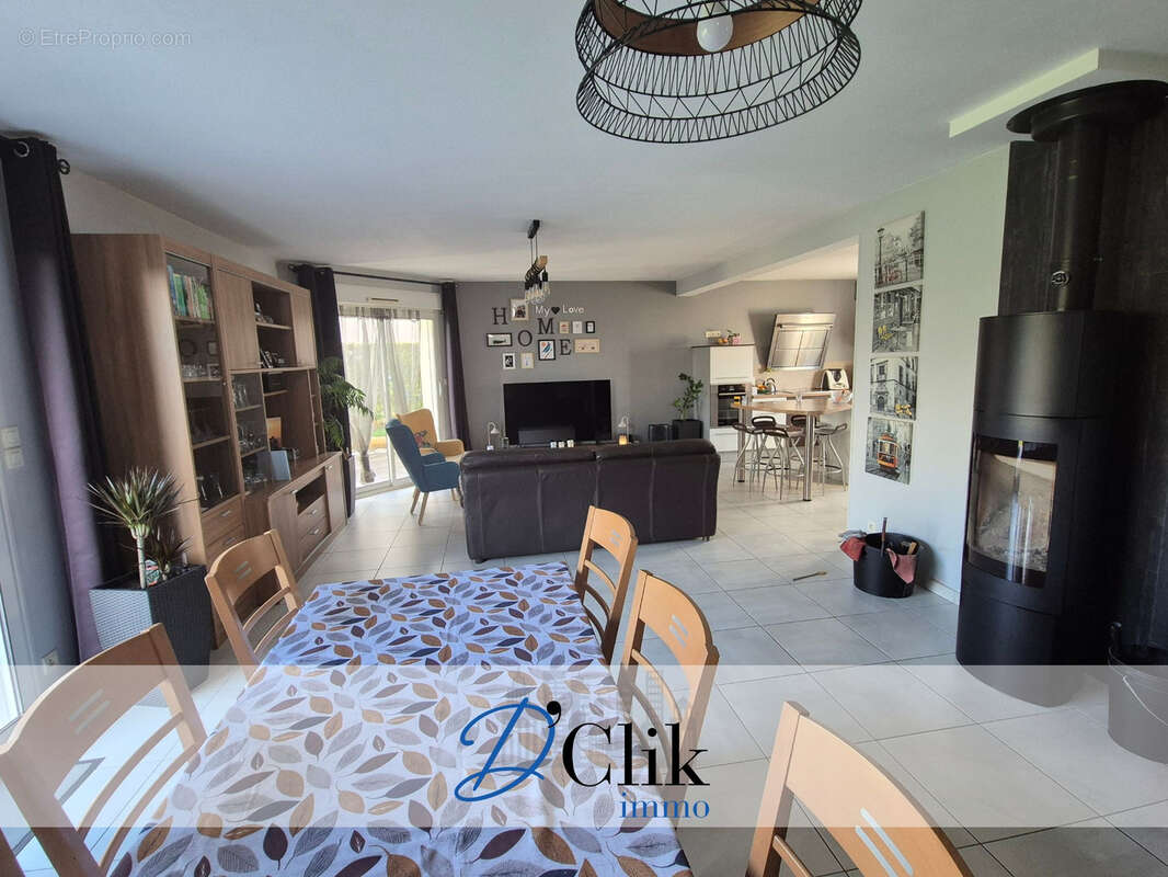 Pavillon 5 chambres à vendre à NUILLE SUR VICOIN - photo 5