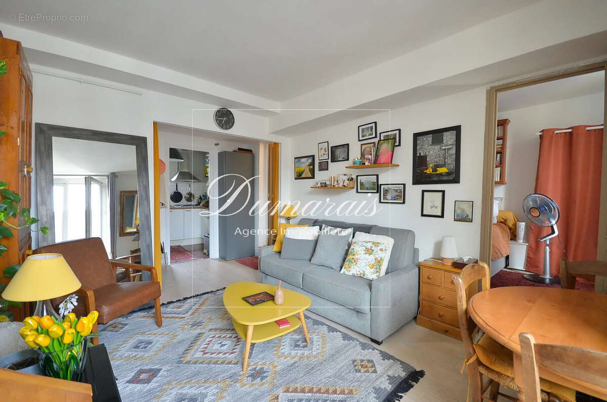 Appartement à PARIS-4E