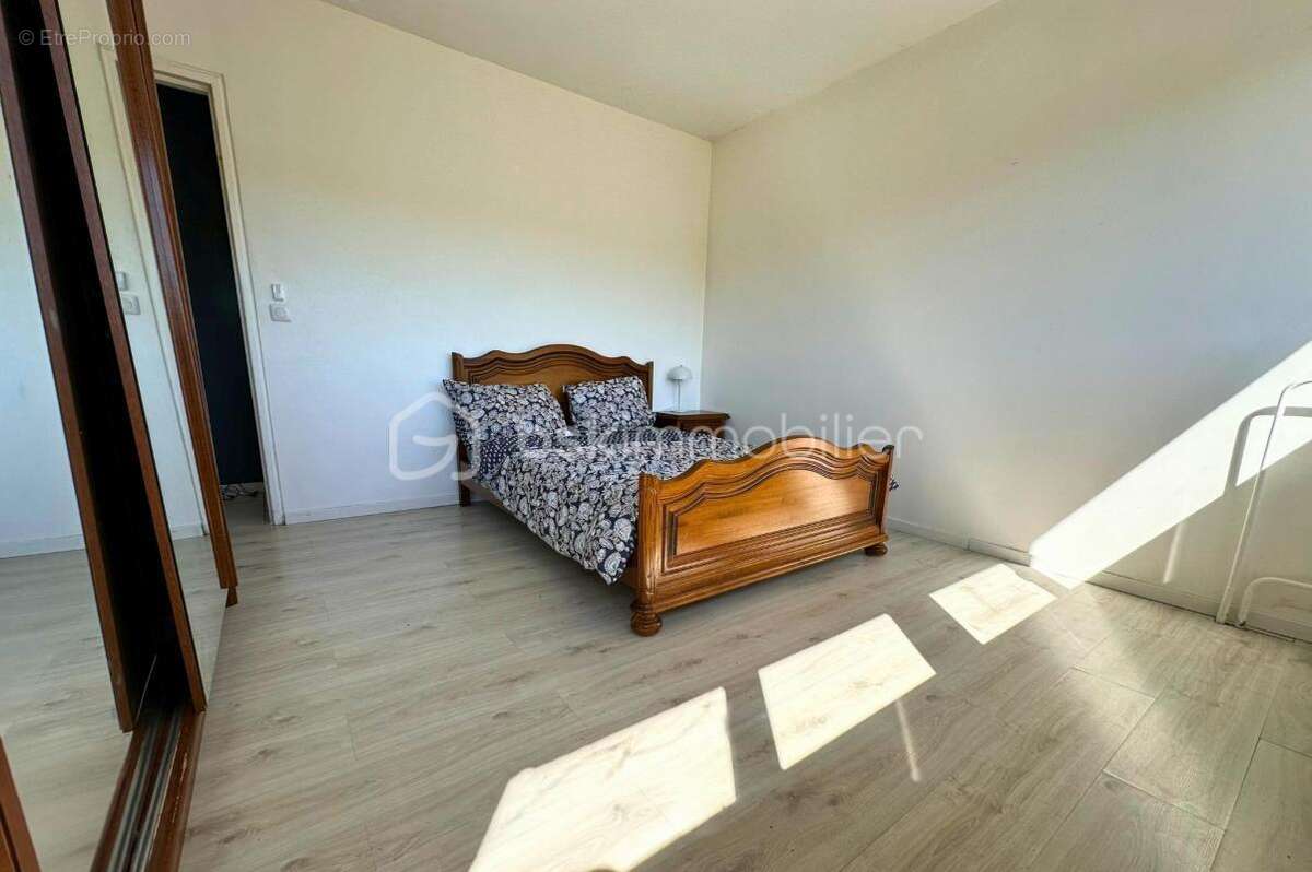 Appartement à CLICHY-SOUS-BOIS