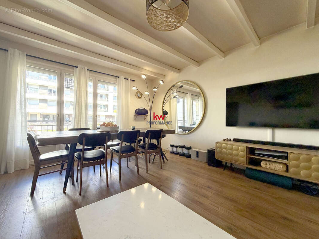 Maison 78 m² à Saint-Prix  - photo 9