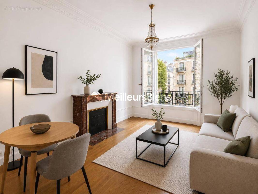 Appartement à PARIS-15E