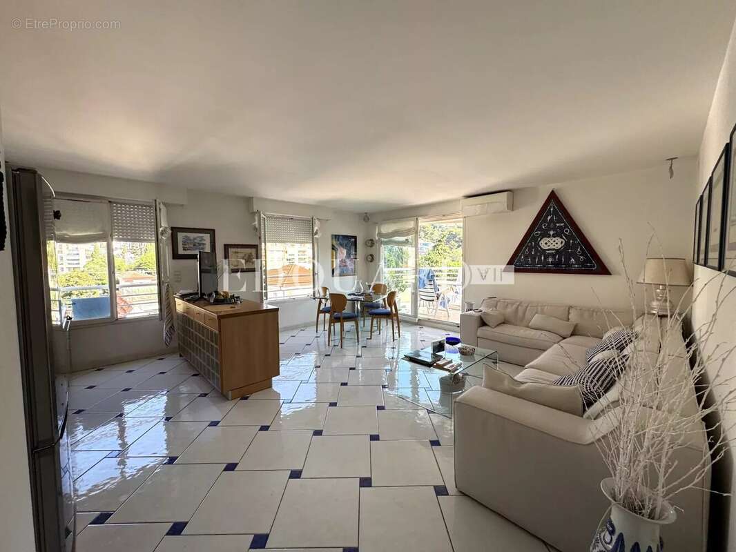 Appartement à MENTON