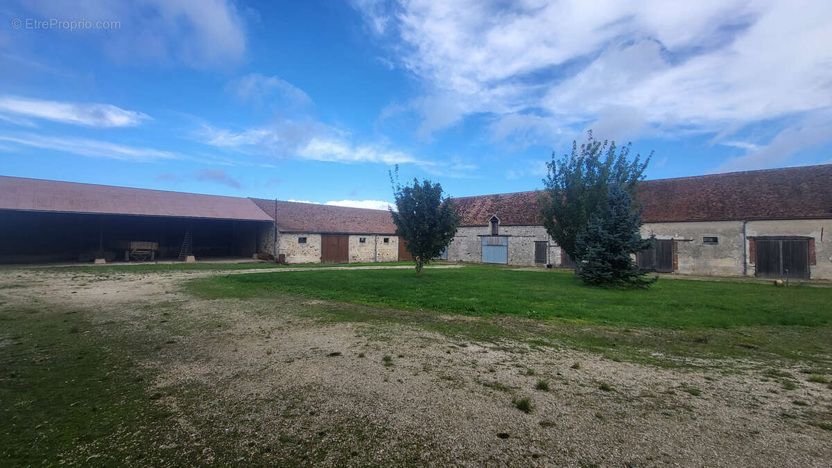 Maison à BRAY-SUR-SEINE