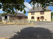 Maison à ESPARTIGNAC