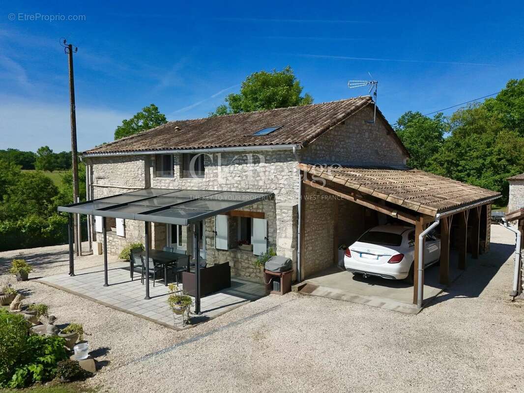 Eymet – Superbe propriété en pierre avec deux maisons et piscine chauffée - photo 11