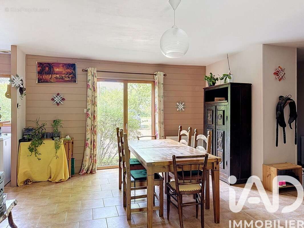 Maison 166 m² à Sury-Aux-Bois  - photo 3