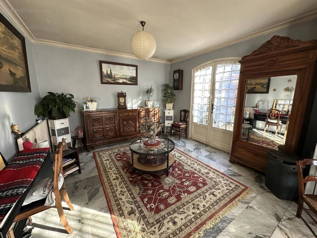 Maison à MONTPON-MENESTEROL