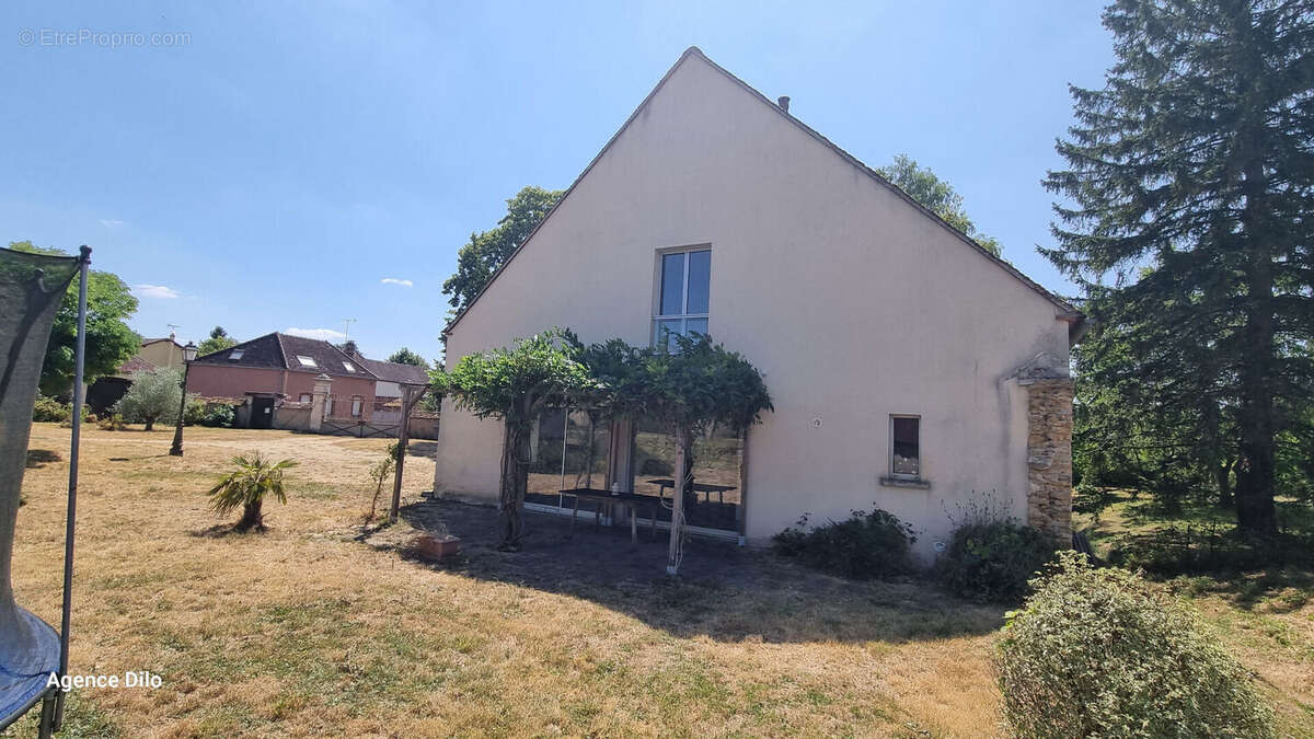 Spacieuse maison de campagne (245 m2) - photo 15