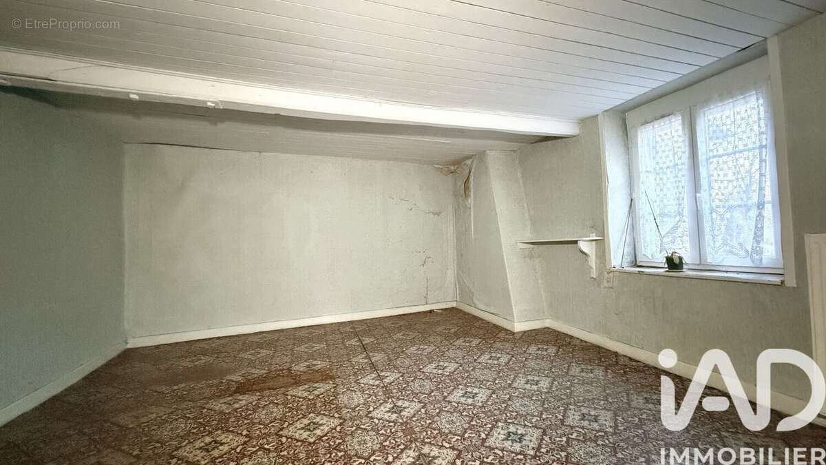 Photo 5 - Maison à VENDRESSE